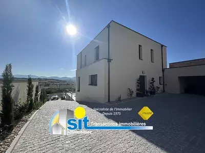 Maison, 170 m²