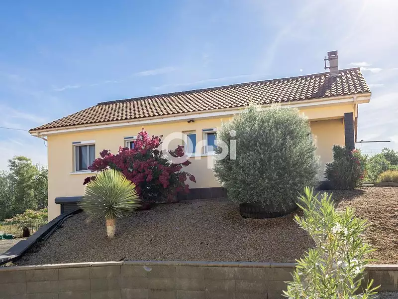 Maison, 121 m²