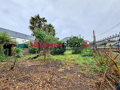 Terrain, 238 m²