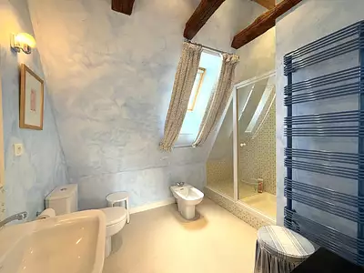 Maison, 243 m²