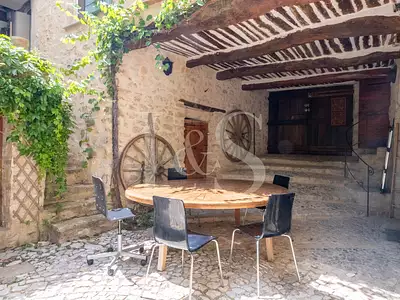 Maison, 190 m²