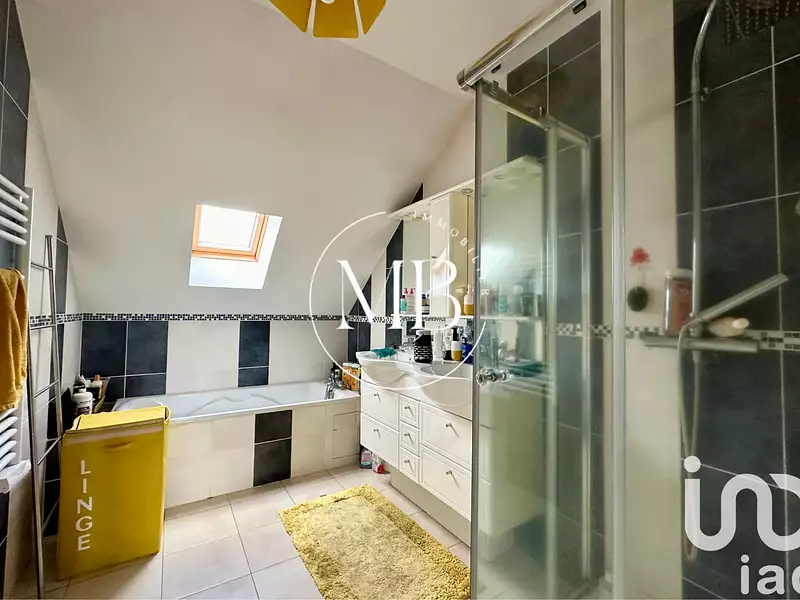 Maison, 172 m²