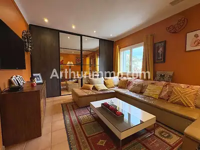 Maison, 210 m²