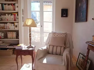 Maison, 145 m²