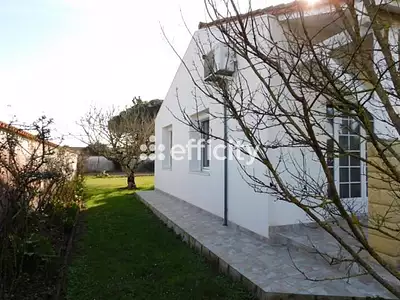 Maison, 77 m²