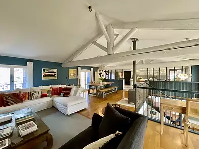 Maison, 242,5 m²