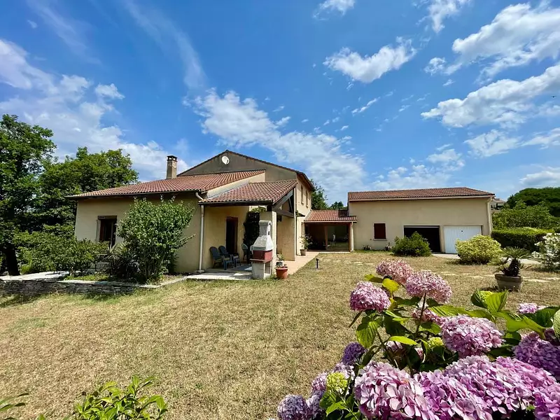 Maison, 132 m²