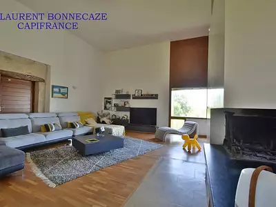 Maison, 257 m²