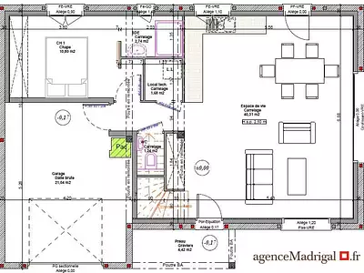 Terrain, 590 m²