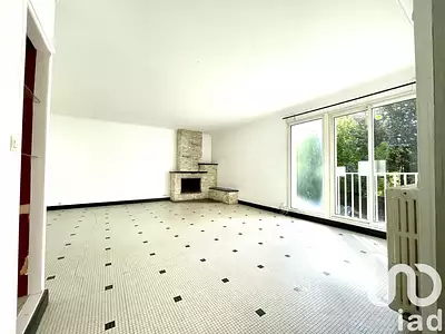 Immeuble, 220 m²