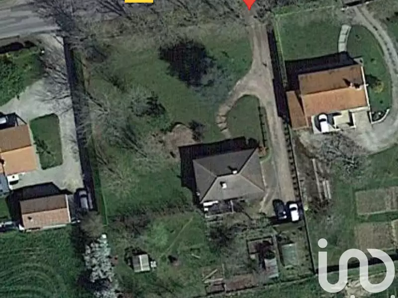 Terrain, 914 m²