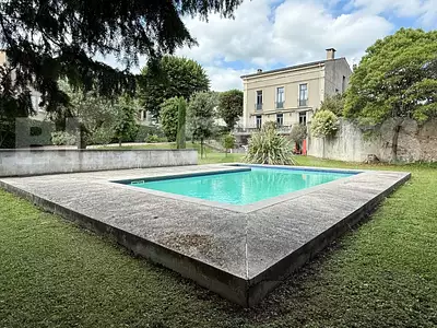 Maison, 390 m²