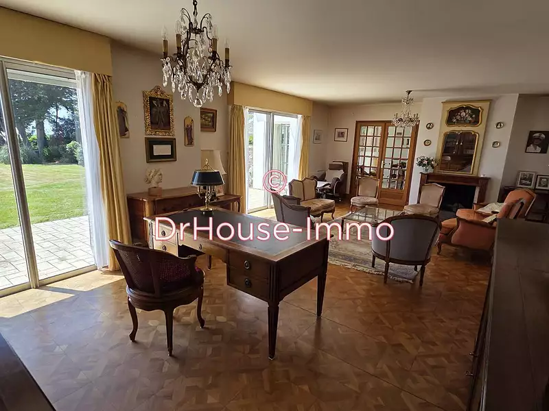 Maison, 233 m²