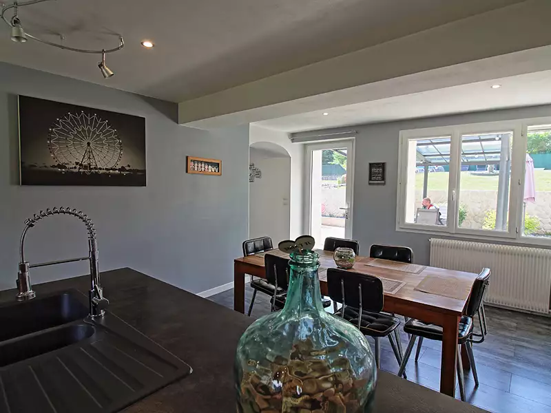 Maison, 200 m²
