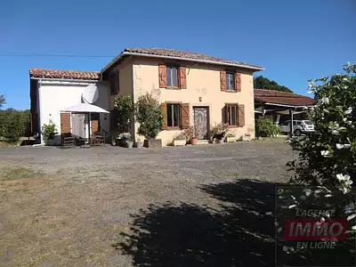 Maison, 195 m²