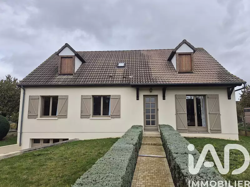 Maison, 143 m²