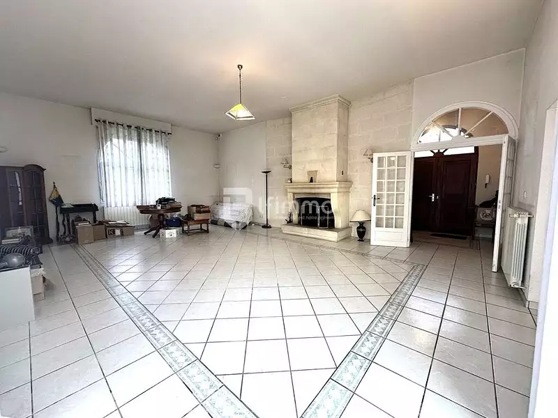 Maison, 168 m²