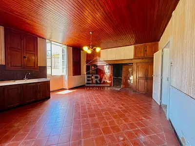 Maison, 240 m²