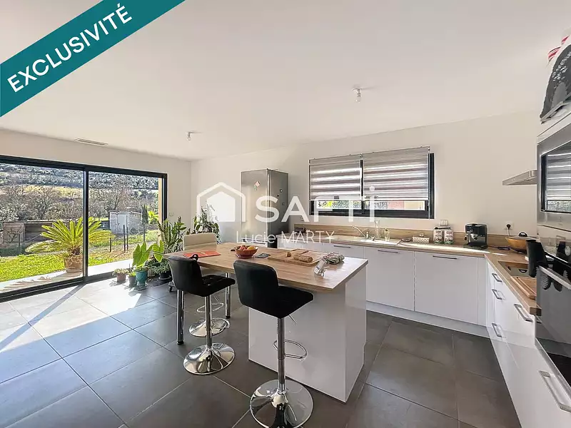 Maison, 83 m²