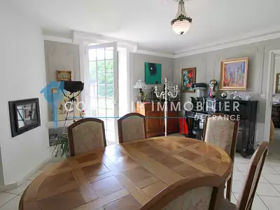 Divers, 225 m²