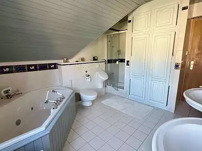 Maison, 216 m²