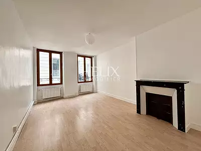 199 000 € 7 872 €/m² Appartement • 25,28 m² • 1 pièce Saint-Germain-en-Laye (78100)