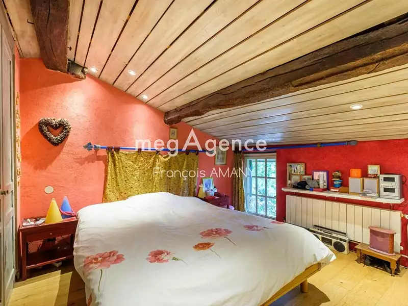 Maison, 250 m²