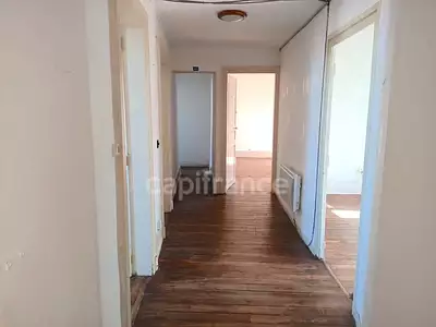 Maison, 370 m²