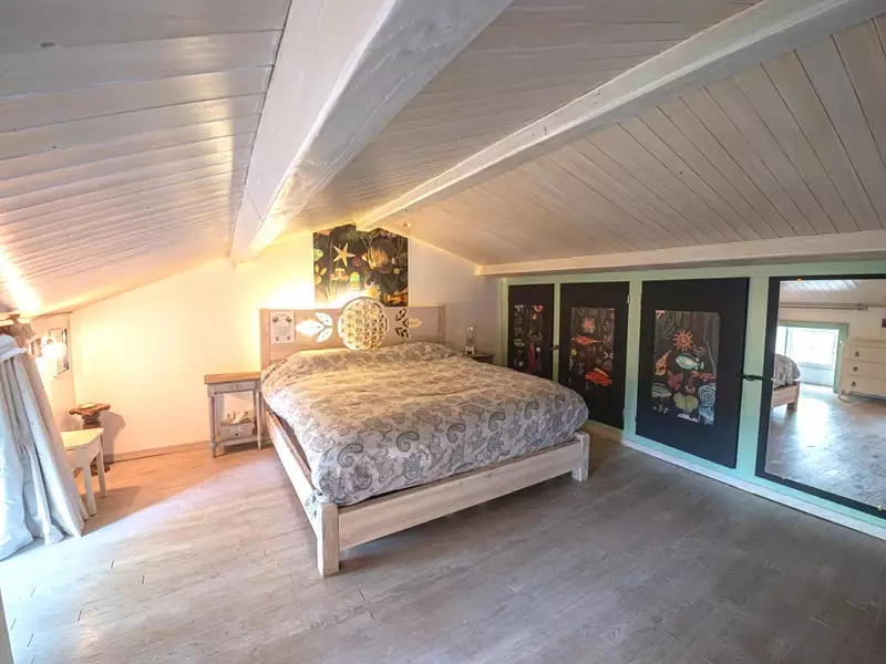Maison, 197 m²