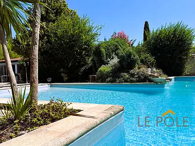 Maison, 179 m²