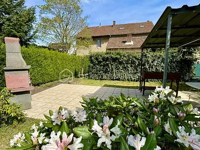 Maison, 168 m²