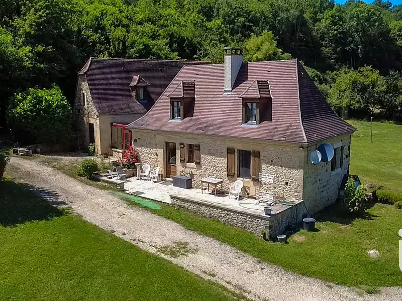 Maison, 180 m²