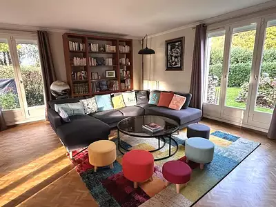 Maison, 210 m²