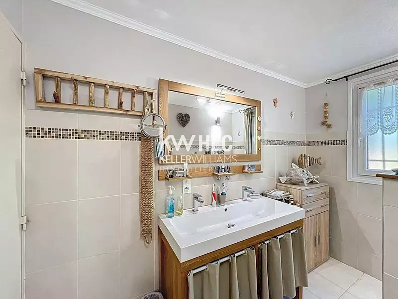 Maison, 97 m²