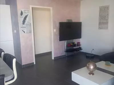 Maison, 77 m²