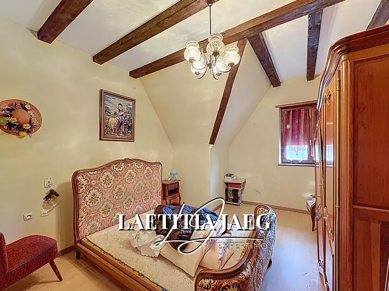 Maison, 168 m²