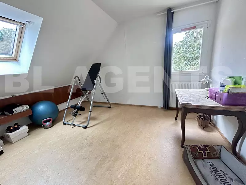 Maison, 165 m²