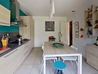 Maison, 167 m²