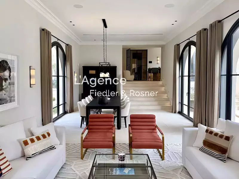 Maison, 265 m²