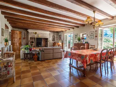 Maison, 230 m²