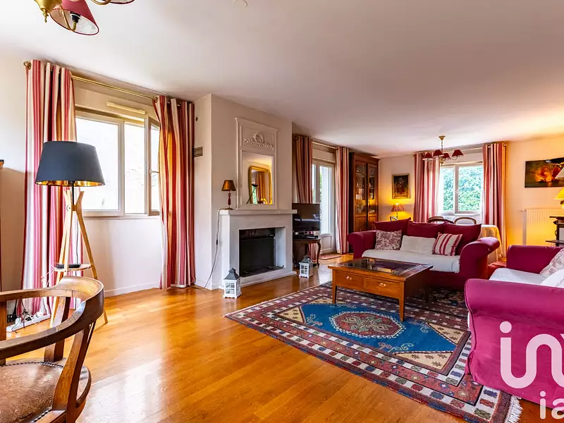 Maison, 176 m²