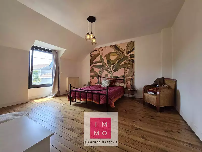 Maison, 167 m²