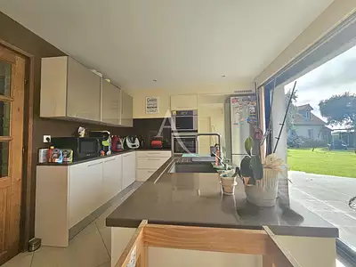 Maison, 296,06 m²