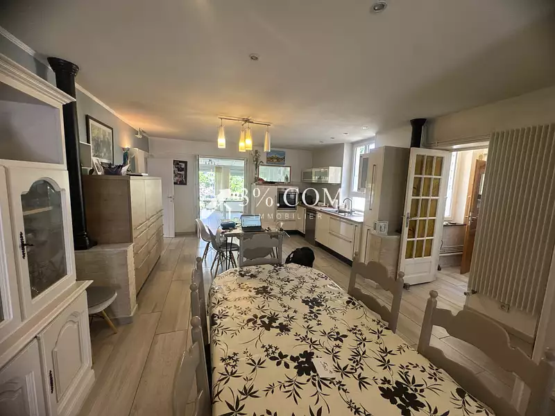Maison, 148 m²