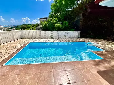 Maison, 200 m²