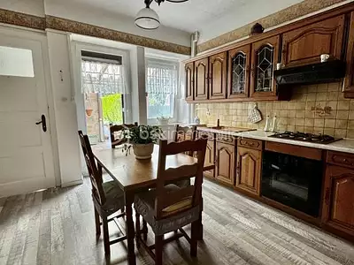 Maison, 168 m²