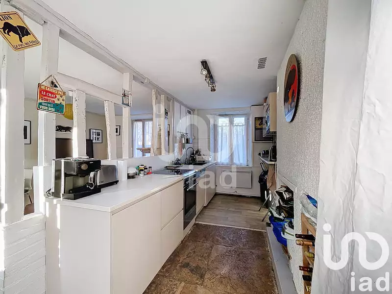 Maison, 176 m²