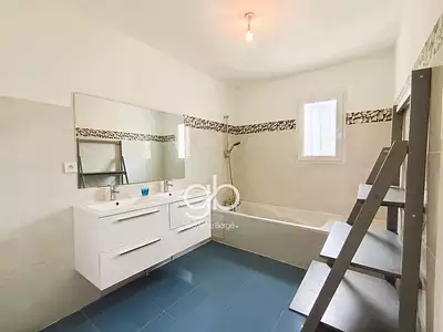 Maison, 166,11 m²