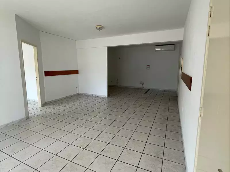 Divers, 74 m²