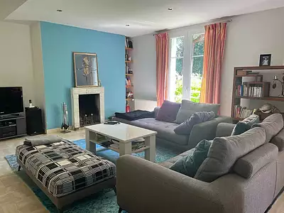 Maison, 261 m²
